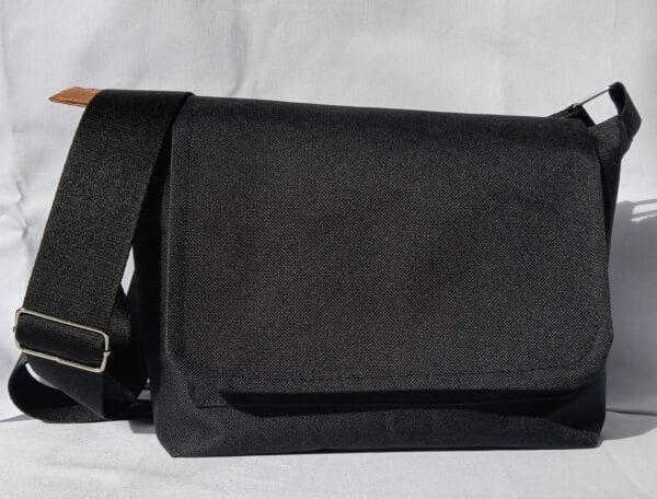 Cartera Negra