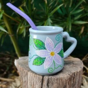 Mate cerámica (blanca o color) flores lila/rosa