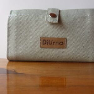 BOLSA MONEDERO PLEGABLE DiUrna verde claro