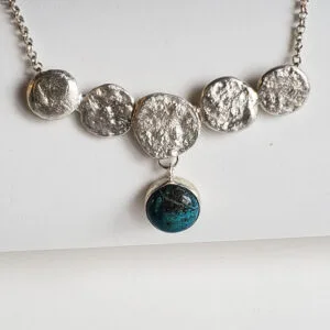 Collar CAUCE placas de plata y piedra crisocola