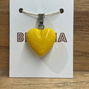 Dije Corazón amarillo