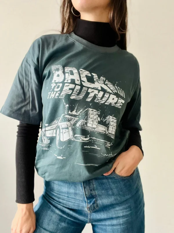 Remera VOLVER AL FUTURO Talle XL - NEGRA