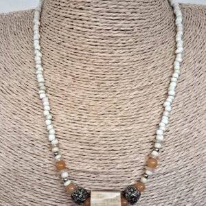 Collar dd asta, cornalina artesanal con diseño natural y carácter