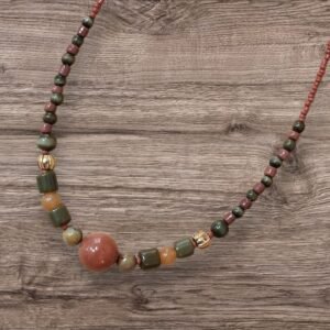 Collar jaspe cornalina y vidrio artesanal con piedras y metal dorado