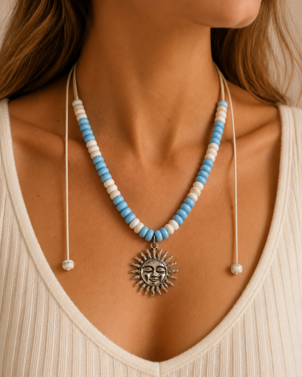 Collar Argentina con dije de sol
