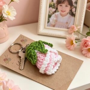 Llavero artesanal flor tejida a crochet rosa