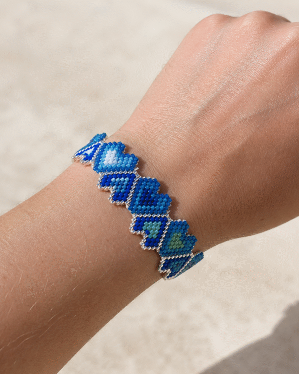 PULSERA CORAZONES VIBRANTES- AZULES
