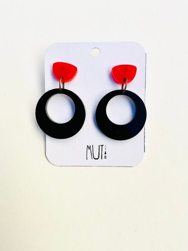 Aros Movimiento. Negro con rojo