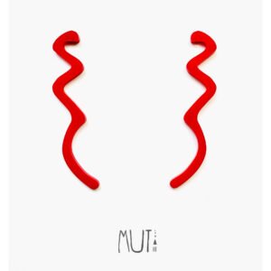 Aros linea roja de acrílico con diseño contemporáneo