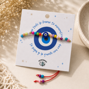 Pulsera multicolor con ojo turco artesanal con canutillo y dije