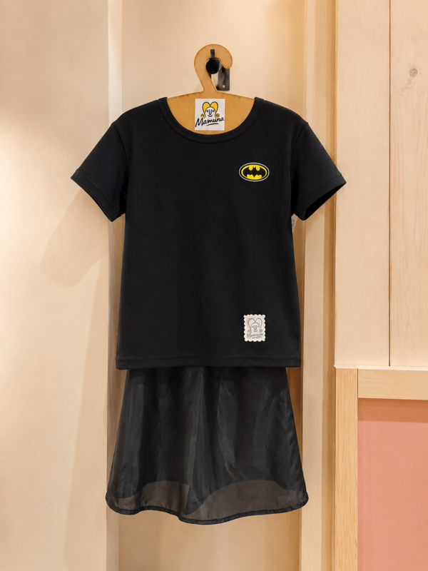 Remera con capa negra Batman Talle 6