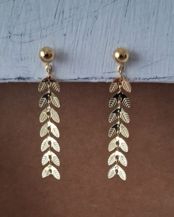 Aro hojas dorado