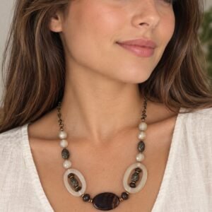 Dije jaspe Picasso con ágata, broncita, hematite y piezas de bronce