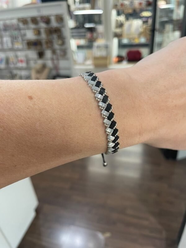 Pulsera trenzada Tila negro y plata